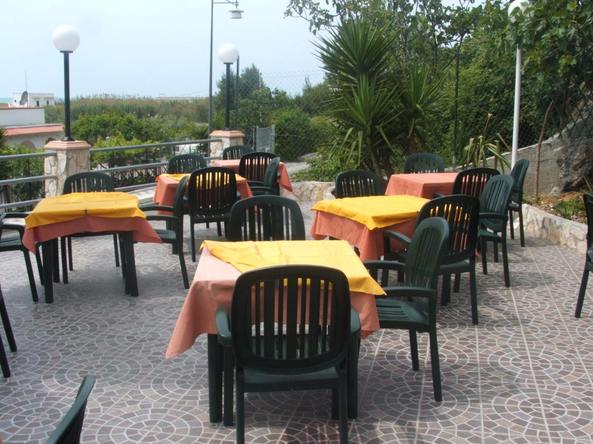 Hotel Piccolo Paradiso Peschici Eksteriør billede