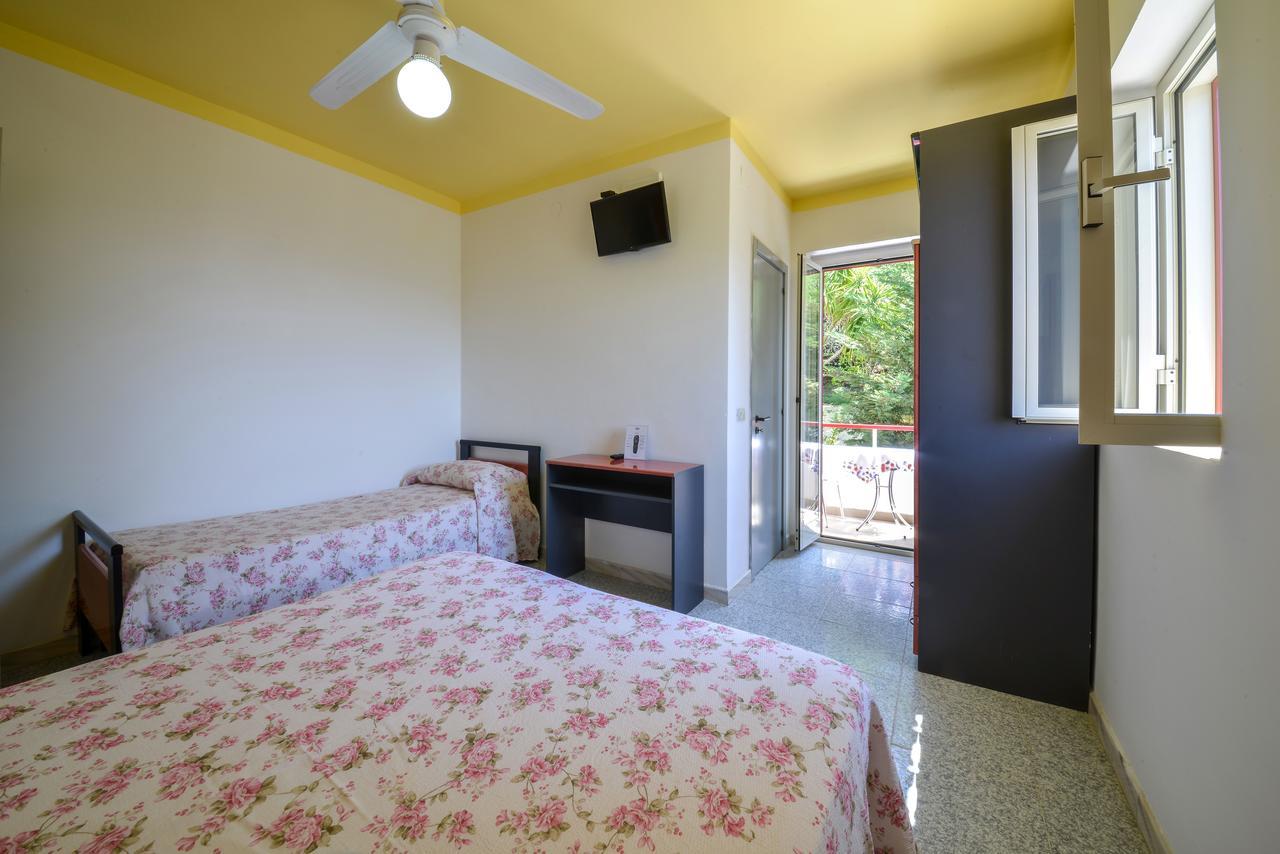 Hotel Piccolo Paradiso Peschici Eksteriør billede