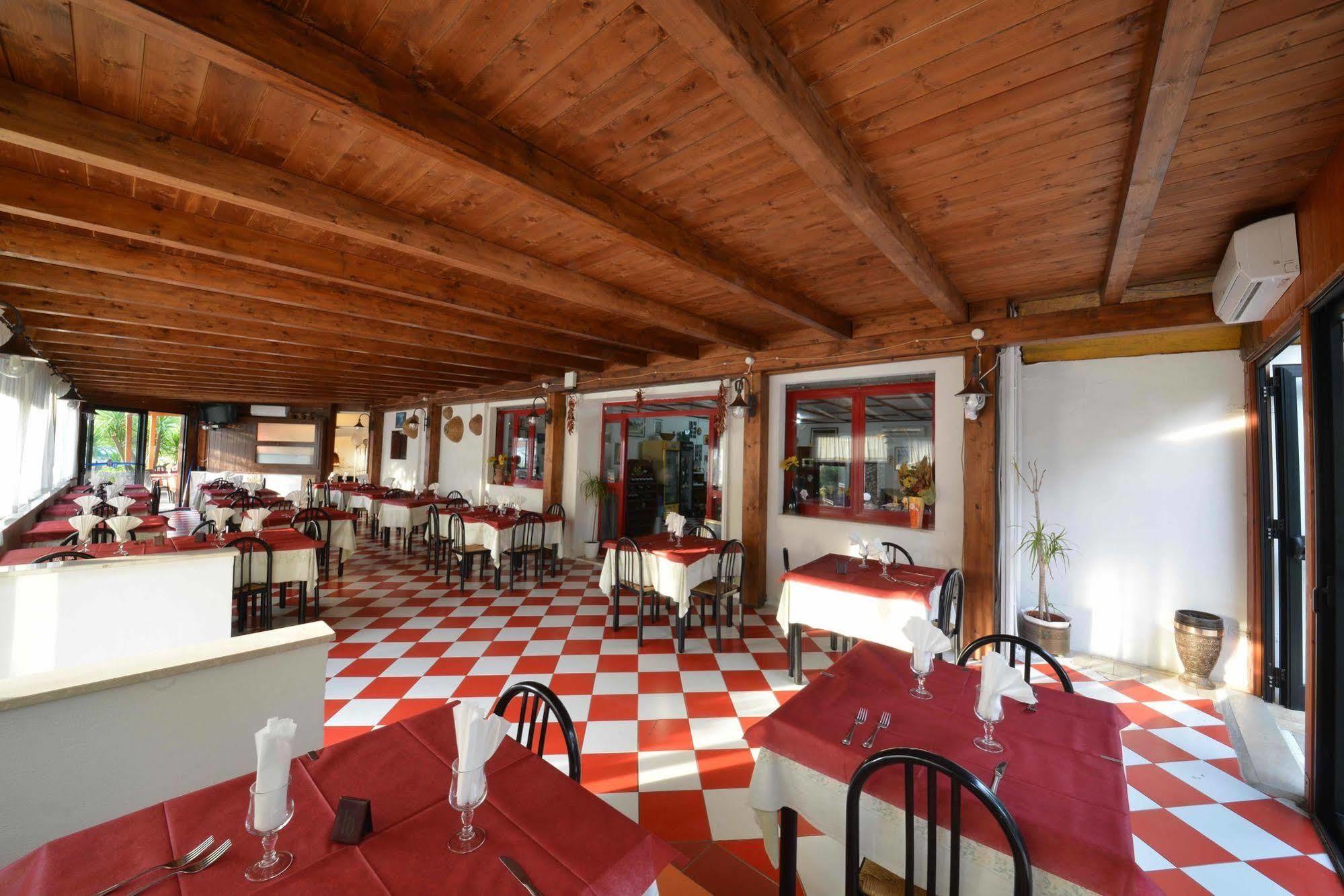 Hotel Piccolo Paradiso Peschici Eksteriør billede